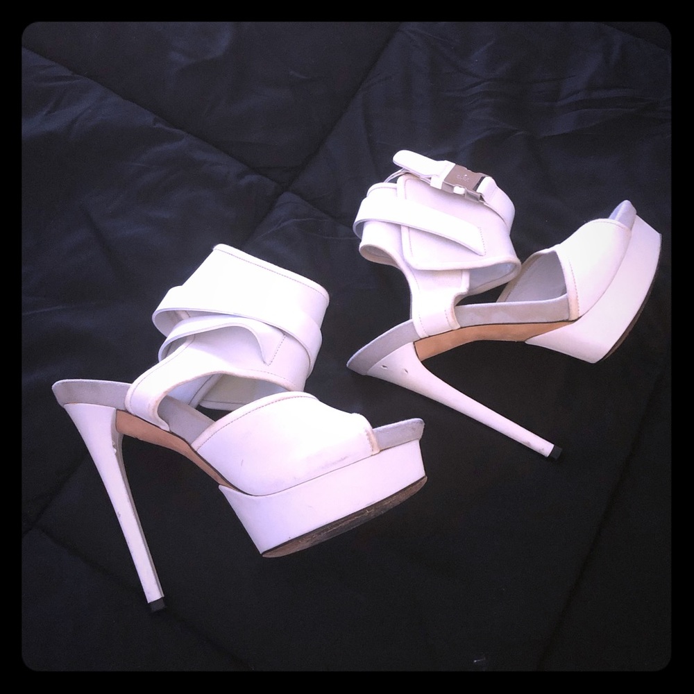 Gucci White ankle wrapped high heels